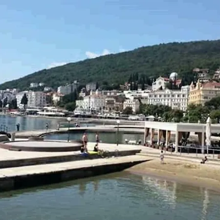 Lägenhet Ines, Cozy, Stunning View, Parking, Pet Friendly Opatija