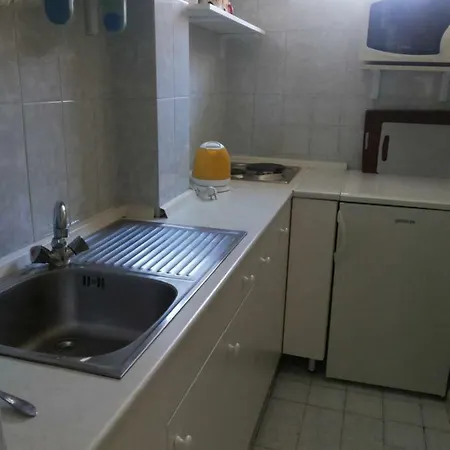 Ines, Cozy, Stunning View, Parking, Pet Friendly Apartament *