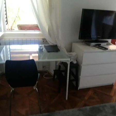 Ines, Cozy, Stunning View, Parking, Pet Friendly Apartament
